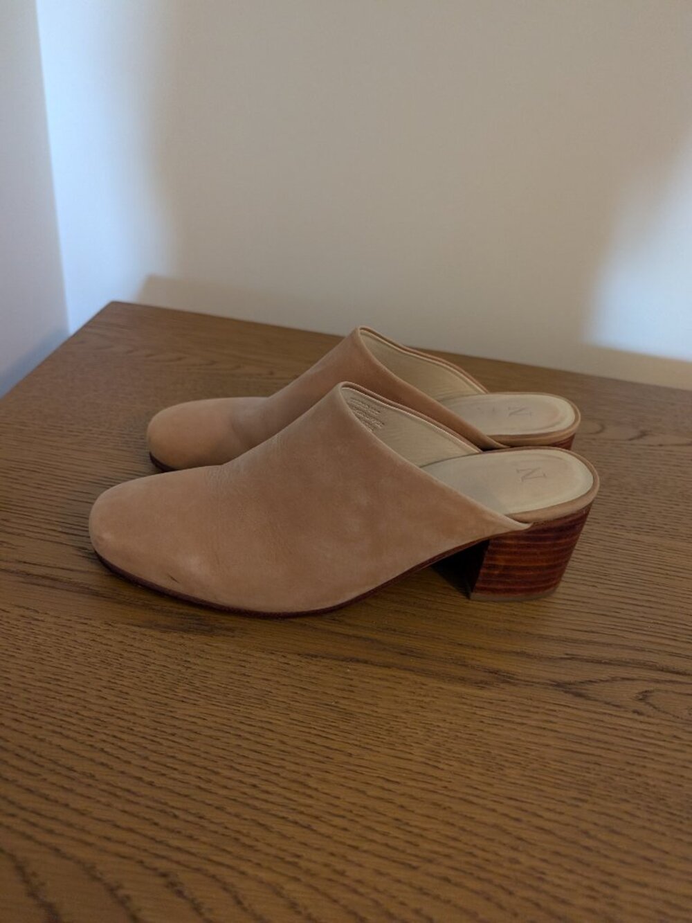 Nisolo- All-Day Heeled Mule